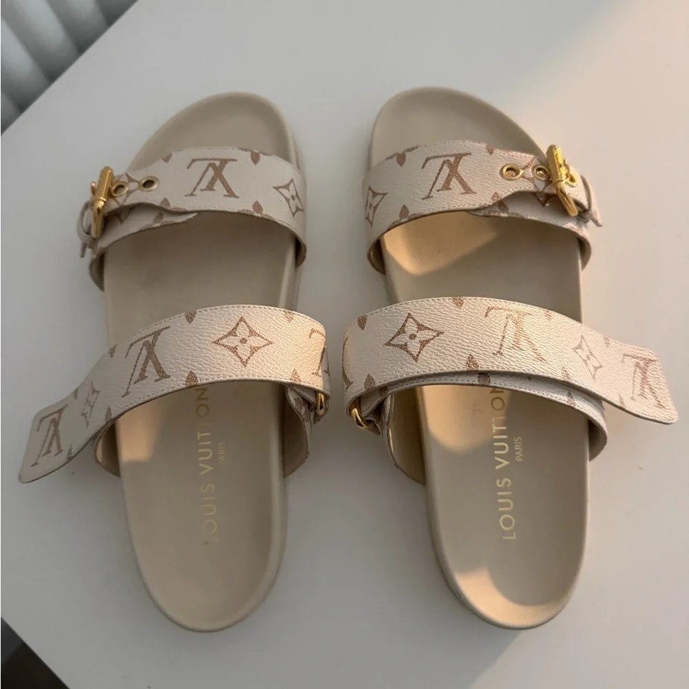 Louis Vuitton Bom Dia Flat Comfort Mule
